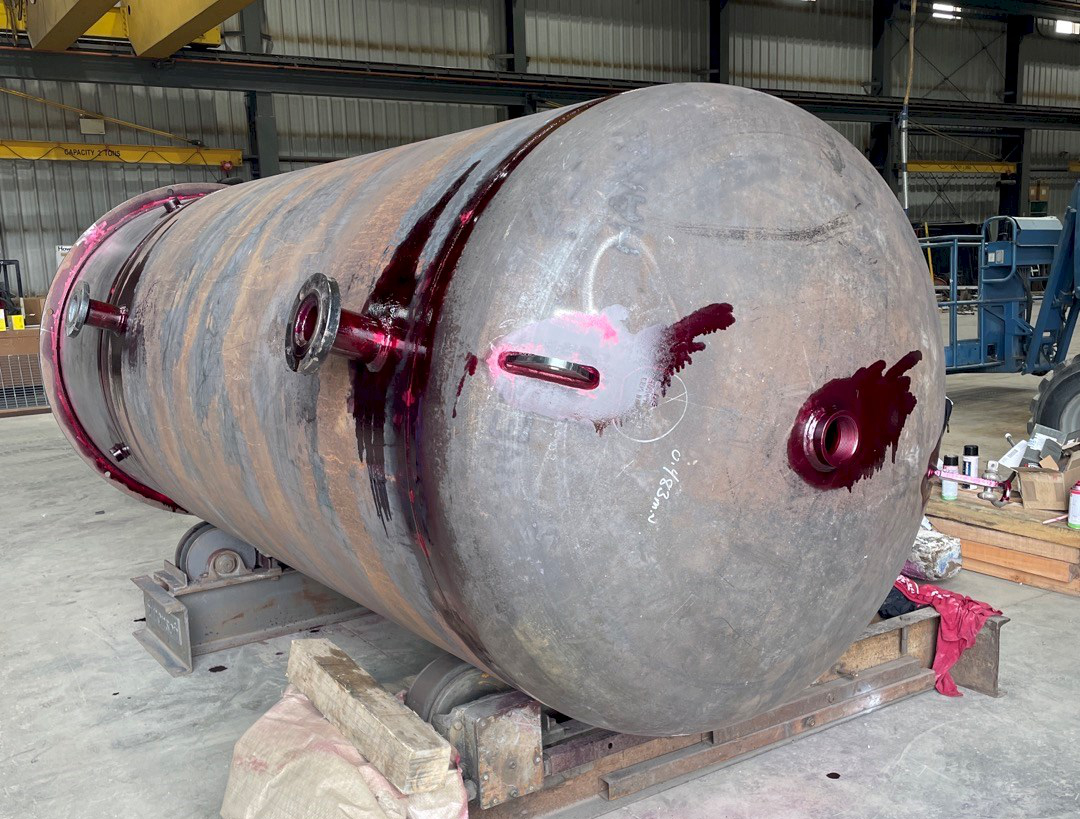 Welding test on tank